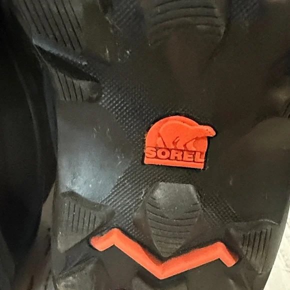 Sorel Black Waterproof Snow Boots - Picture 8 of 9
